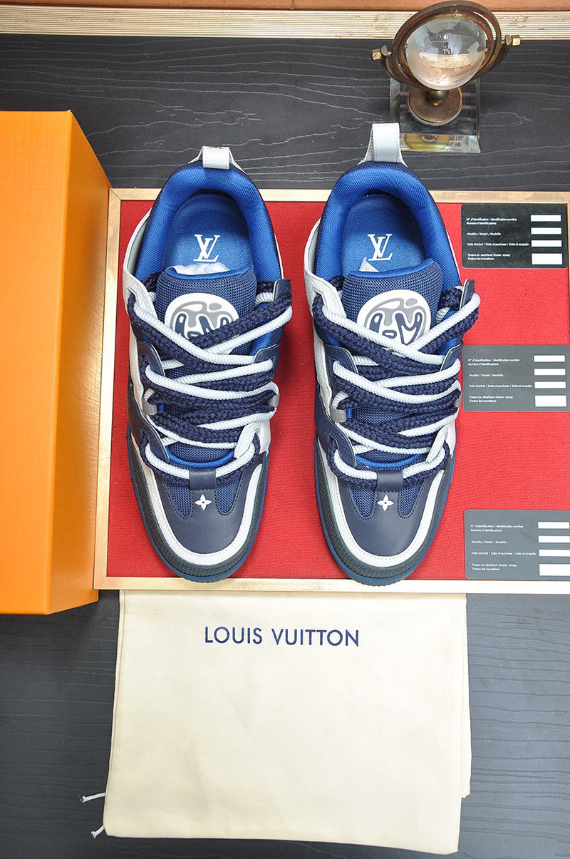 Tênis Louis Vuitton - Cano baixo.